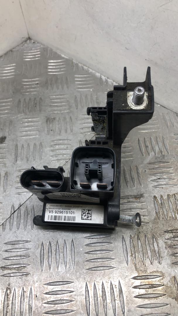 распределитель тока BMW 3 GT F34 2016, 3.0 л., N55 B30 A, бензин, АКПП, белый, хетчбэк 5 дв., полный привод, 61149296151, 9296151 - фото №1