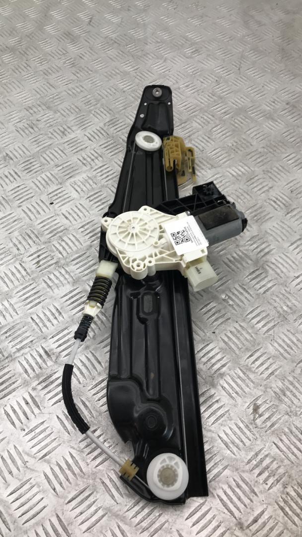 стеклоподъемник задний правый BMW 5 серия F07/F10/F11 2012, 7182122, 7182614 - фото №1