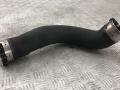 патрубок интеркулера BMW 5 серия F07/F10/F11 F10 2011, 2.0 л., N47 D20 C, дизель, АКПП, a90 (sophitgrau), седан, задний привод, правый руль, 7810615, 11617810615 - фото №2