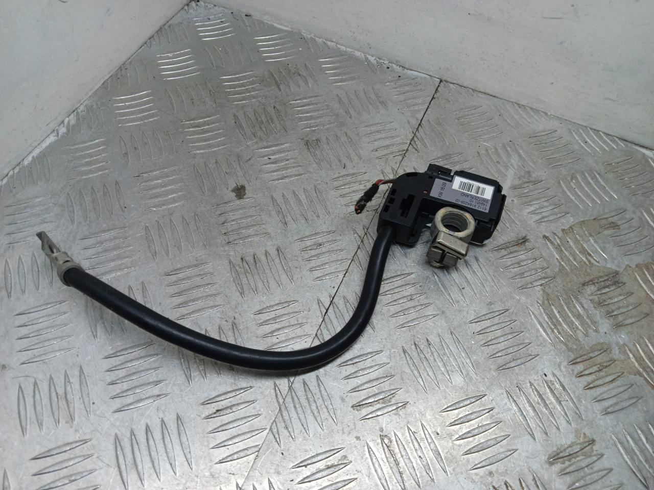 минусовой провод аккумулятора BMW X6 E71/E72 E71 2009, 3.5 л., M57D30 (306D5), дизель, АКПП, monacoblau (a35), внедорожник 5 дв., полный привод, правый руль, 61129184209, 9184209 - фото №1