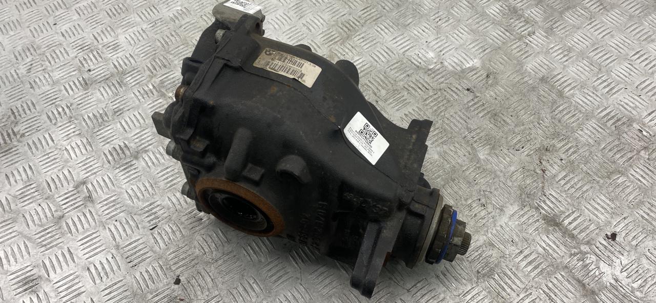 редуктор заднего моста BMW 3 GT F34 2016, 3.0 л., N55 B30 A, бензин, АКПП, белый, хетчбэк 5 дв., полный привод, 7605591, 33107605591, 7605592, 33107605592 - фото №1