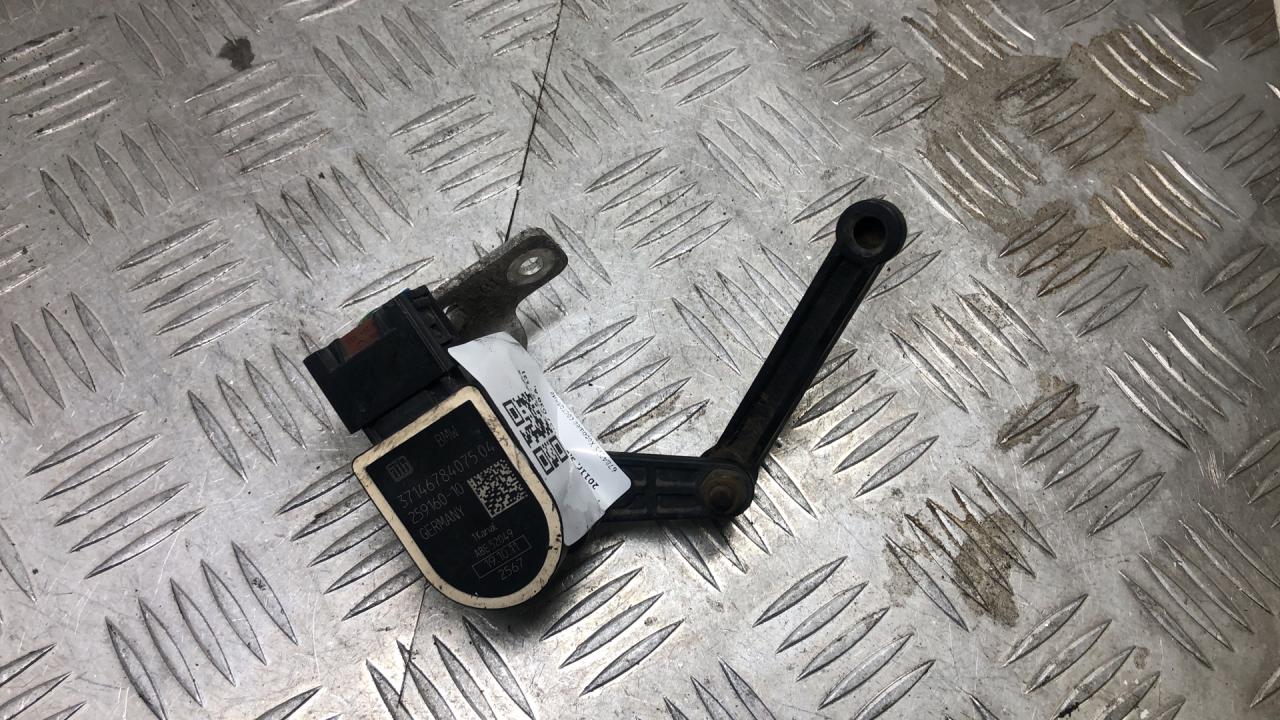 датчик дорожного просвета BMW 7 серия F01/F02 F01 2011, 3.0 л., N57 D30 A, дизель, АКПП, black sapphire metallic (475), седан, задний привод, правый руль, 6784075, 37146784075 - фото №1