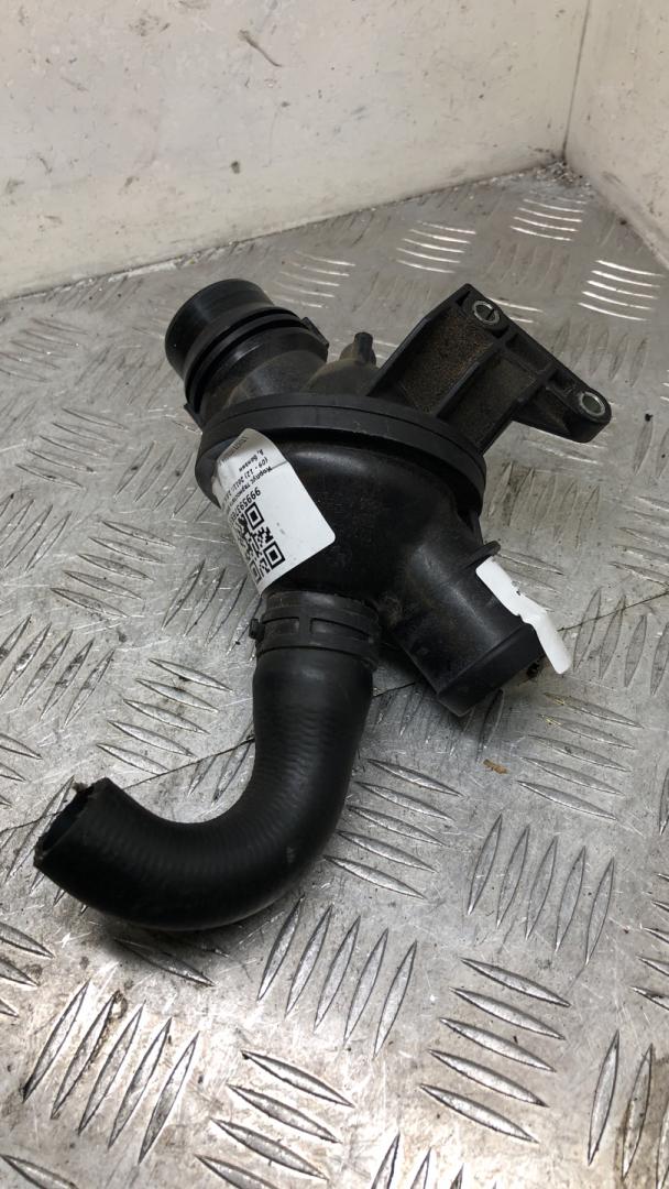 корпус термостата BMW X1 E84 2011, 2.0 л., N20 B20 A, бензин, 6601544 - фото №1