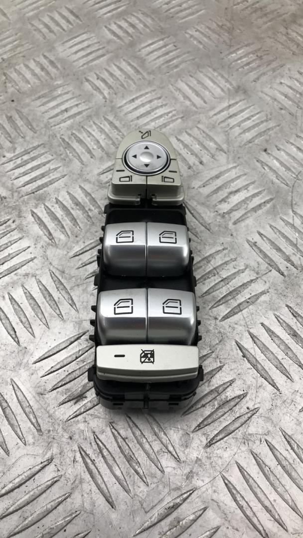 блок управления стеклоподъемниками Mercedes-Benz GLC-Класс X253/C253 2018, 2.5 л., дизель, АКПП, 197u obsidianschwarz, внедорожник 5 дв., полный привод, A2059056811 - фото №1