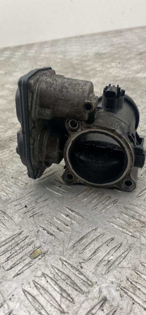 заслонка дроссельная BMW 3 серия F30/F31/F34 2014, 2.0 л., N47 D20 C, дизель, МКПП, седан, задний привод, правый руль, 7810752, 13547810752 - фото №1