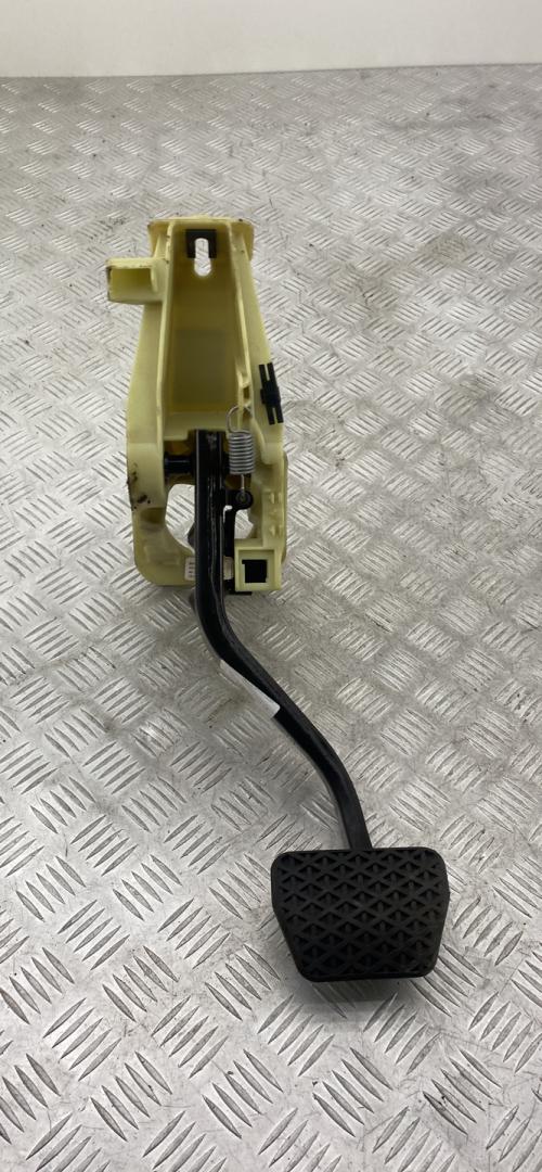 педаль тормоза BMW X3 F25 2013, 3.5 л., бензин, АКПП, черный, внедорожник 5 дв., полный привод, 35006850499, 6787363 - фото №1