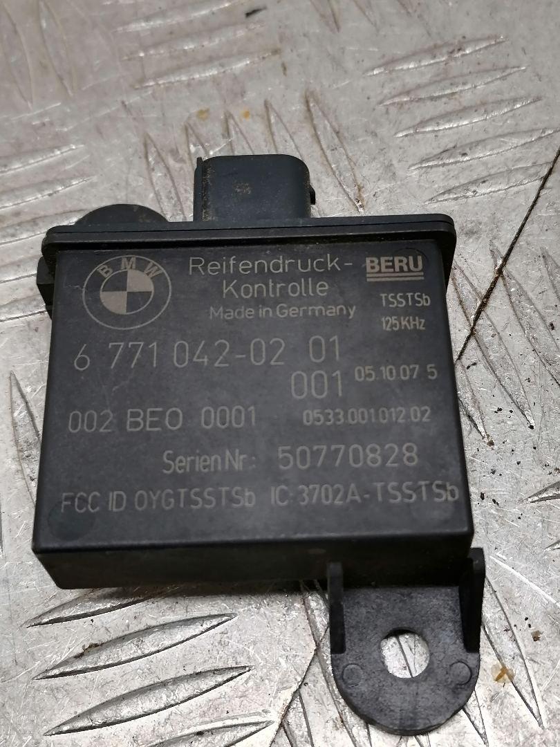 блок контроля давления в шинах BMW X5 E70 2008, 4.8 л., N62 B48 B, бензин, АКПП, черный schwarz 2 (668), внедорожник 5 дв., 36236771042, 6771042 - фото №1