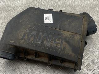 корпус воздушного фильтра BMW 5 серия F07/F10/F11 [рестайлинг] F10 2013, 3.5 л., бензин, АКПП, impblau brill metallic (a89), седан, полный привод, 13717604404, 7604404
