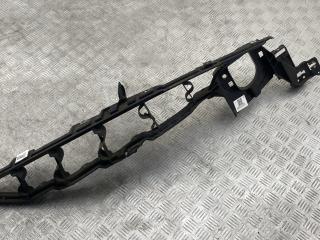 крепление крыла переднего правого BMW X6 E71 [рестайлинг] E71 2012, 4.4 л., N63 B44 A, бензин, АКПП, titansilber metallic (354), внедорожник 5 дв., полный привод, 51657157990, 7157990