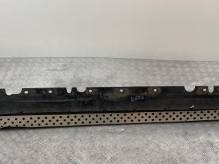 накладка на порог BMW X6 E71 [рестайлинг] E71 2012, 4.4 л., N63 B44 A, бензин, АКПП, titansilber metallic (354), внедорожник 5 дв., полный привод, 51777184419, 7184419