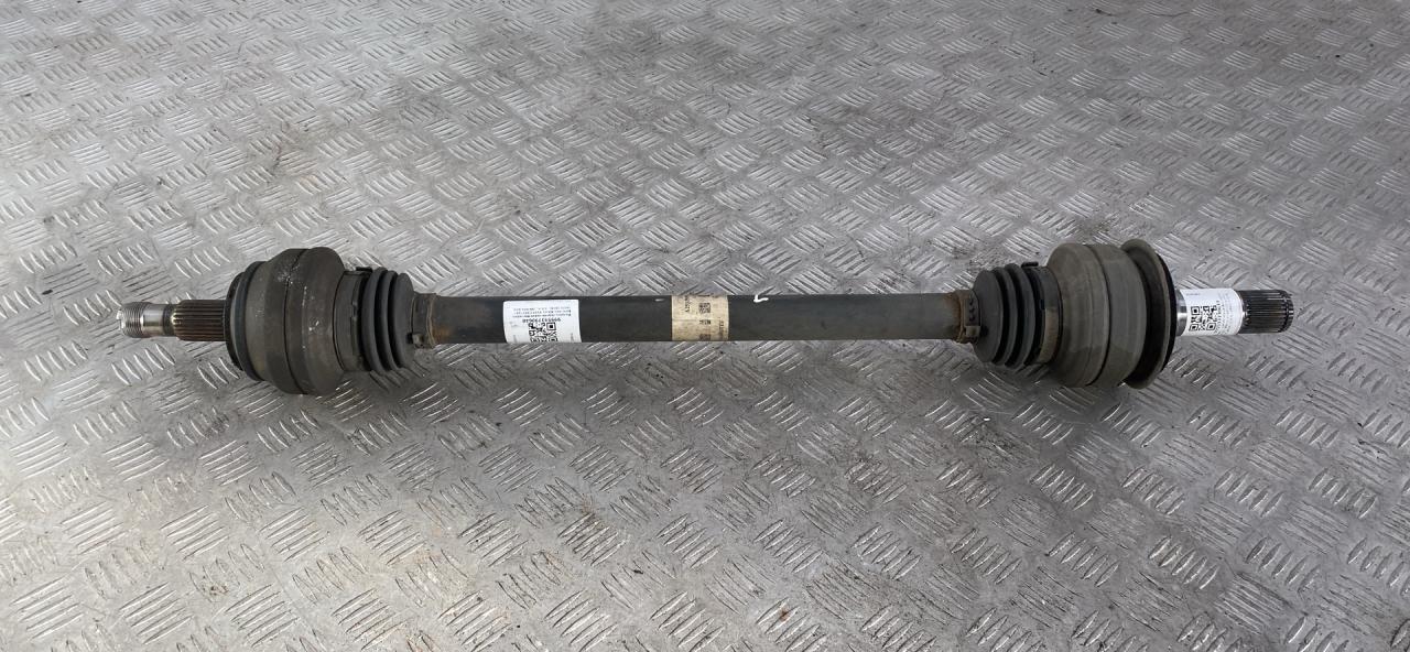 полуось задняя (приводной вал, ШРУС) Mercedes-Benz GLC-Класс X253/C253 2018, 2.5 л., дизель, АКПП, 197u obsidianschwarz, внедорожник 5 дв., полный привод, A2533509504 - фото №1