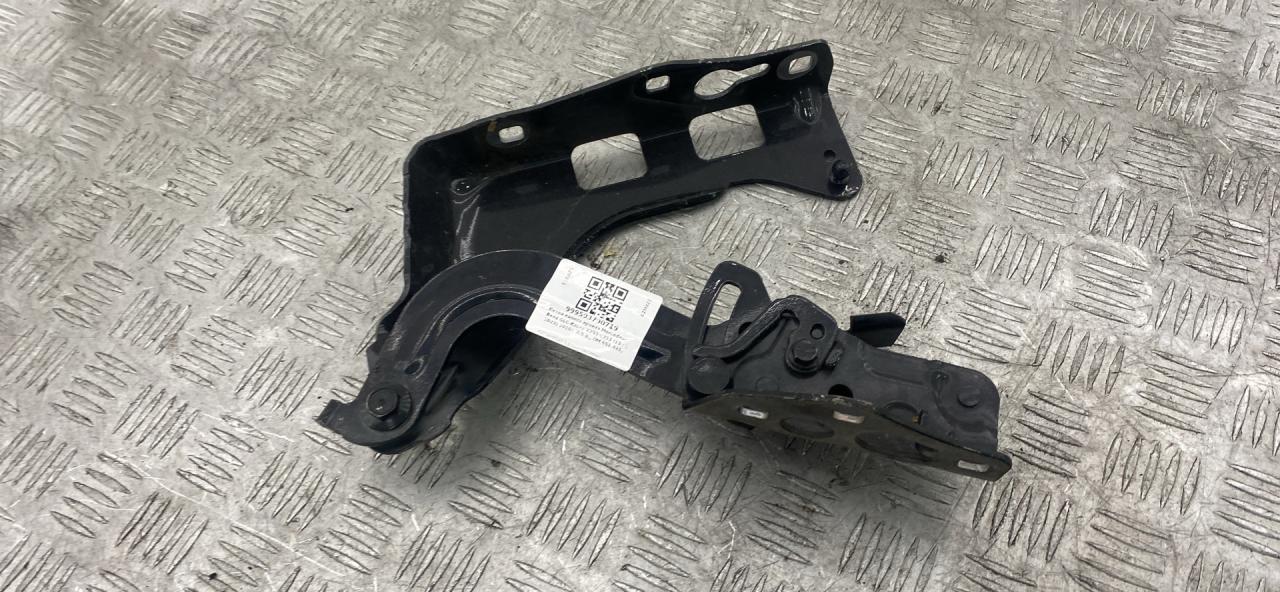 петля капота правая Mercedes-Benz GLC-Класс X253/C253 2018, 2.5 л., дизель, АКПП, 197u obsidianschwarz, внедорожник 5 дв., полный привод, A2538800228 - фото №1