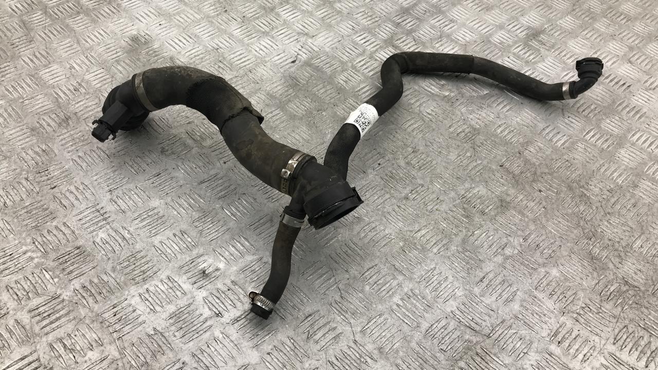 патрубок радиатора BMW X6 M E71/E72 2010, 4.4 л., S63 B44 A, бензин, АКПП, carbonschwarz metallic (416), внедорожник 5 дв., полный привод, 17127589755, 4583475, 7589755 - фото №1