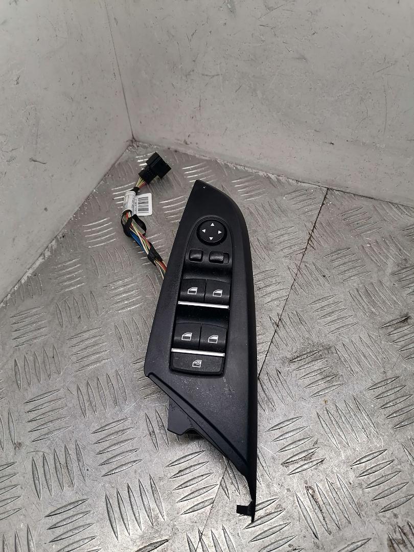блок управления стеклоподъемниками BMW X3 F25 2014, 3.5 л., бензин, АКПП, внедорожник 5 дв., полный привод, 61319208111, 9208111 - фото №1