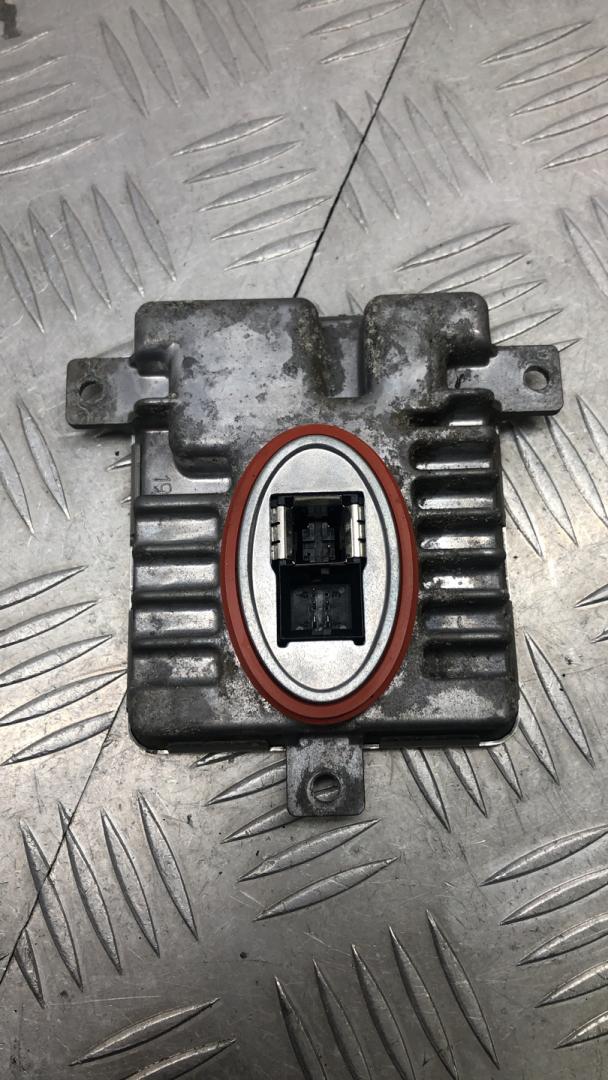 блок розжига ксенона BMW 7 серия F01/F02 F01 2011, 3.0 л., N57 D30 A, дизель, АКПП, black sapphire metallic (475), седан, задний привод, правый руль, 7237647, 63117237647, 63117318327 - фото №1