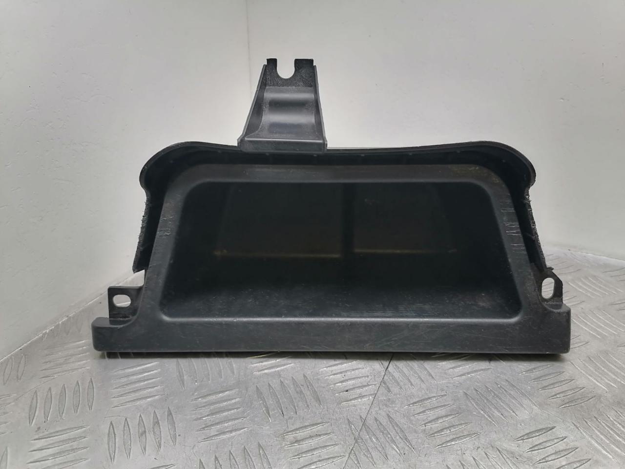 бардачок BMW X5 F15 2015, 3.0 л., N57 D30 A, дизель, АКПП, mineralweiß metallic (a96), внедорожник 5 дв., полный привод, правый руль, 51477378256, 7284294 - фото №1