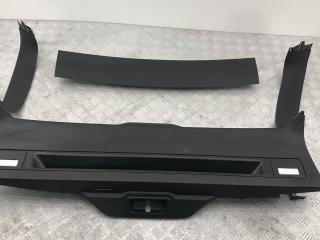 обшивка крышки багажника BMW X5 F15 2015, 3.0 л., N57 D30 A, дизель, АКПП, mineralweiß metallic (a96), внедорожник 5 дв., полный привод, правый руль, 51497327824, 51497365223, 51497365229, 51497365230