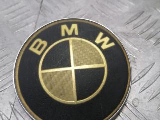 эмблема BMW 5 серия F07/F10/F11 2012, седан, 8132375