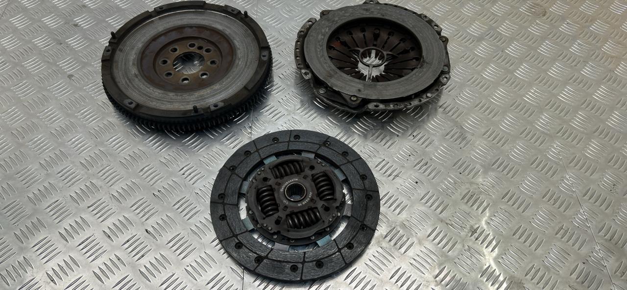 маховик Ford Transit 7 поколение 2010, 2.2 л., P8FA, дизель, МКПП - фото №1