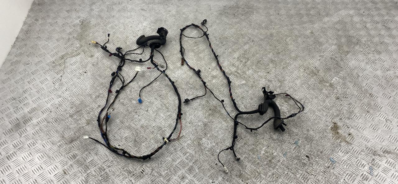 Проводка крышки багажника Mercedes-Benz GLC-Класс X253/C253 2018, 2.5 л., дизель, АКПП, 197u obsidianschwarz, внедорожник 5 дв., полный привод - фото №1