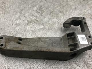 кронштейн раздаточной коробки BMW X3 F25 2014, 3.5 л., бензин, АКПП, внедорожник 5 дв., полный привод, 6786567