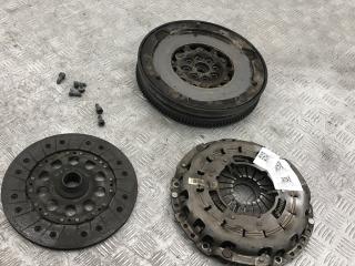 маховик BMW 5 серия E60/E61 [рестайлинг] 2009, 2.0 л., N47 D20 A, дизель, МКПП, 7567831