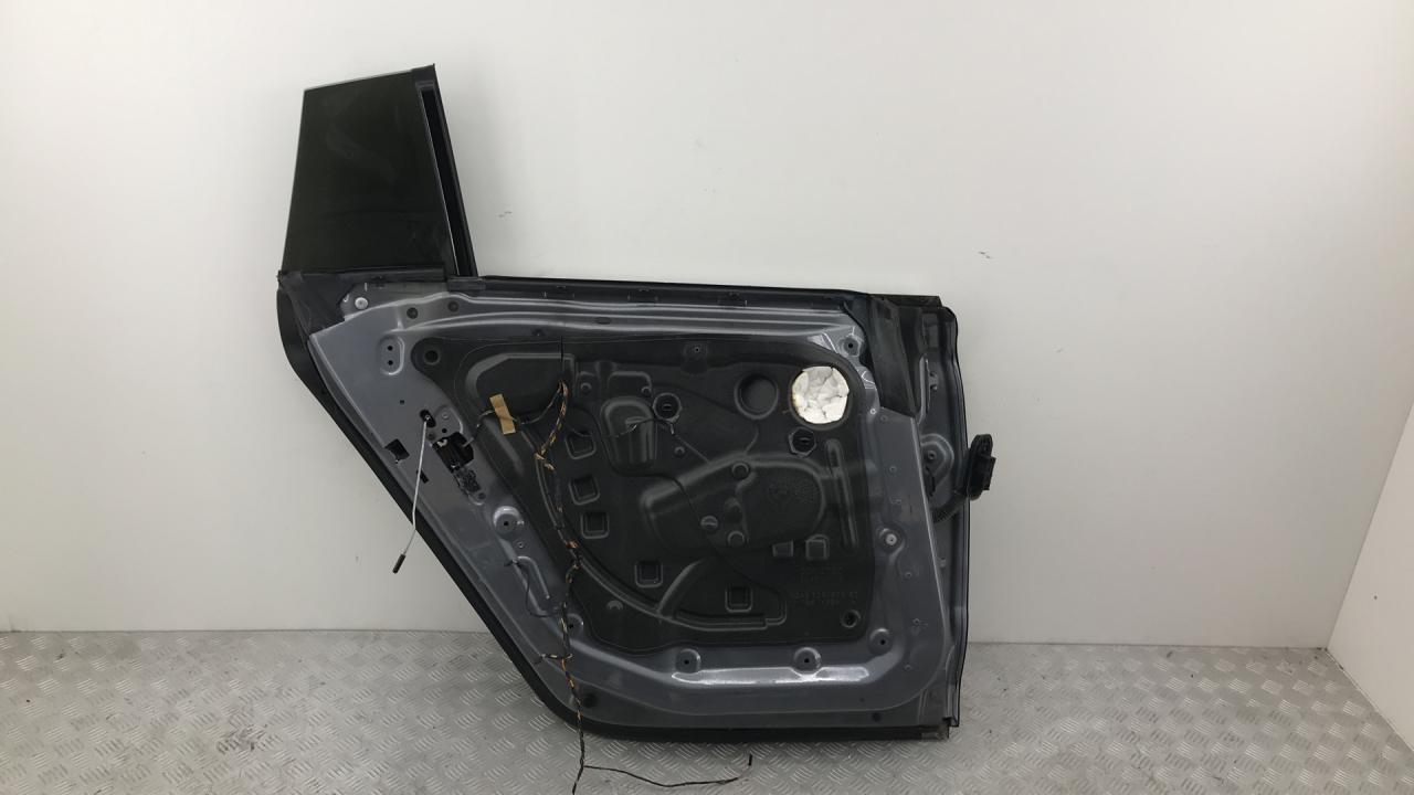 стеклоподъемник задний левый BMW 5 серия F07/F10/F11 2011, 3.0 л., N57 D30 A, дизель, АКПП, spacegrau metallic (a52) серый, хетчбэк 5 дв., задний привод, правый руль, 51357197923, 7197923 - фото №1