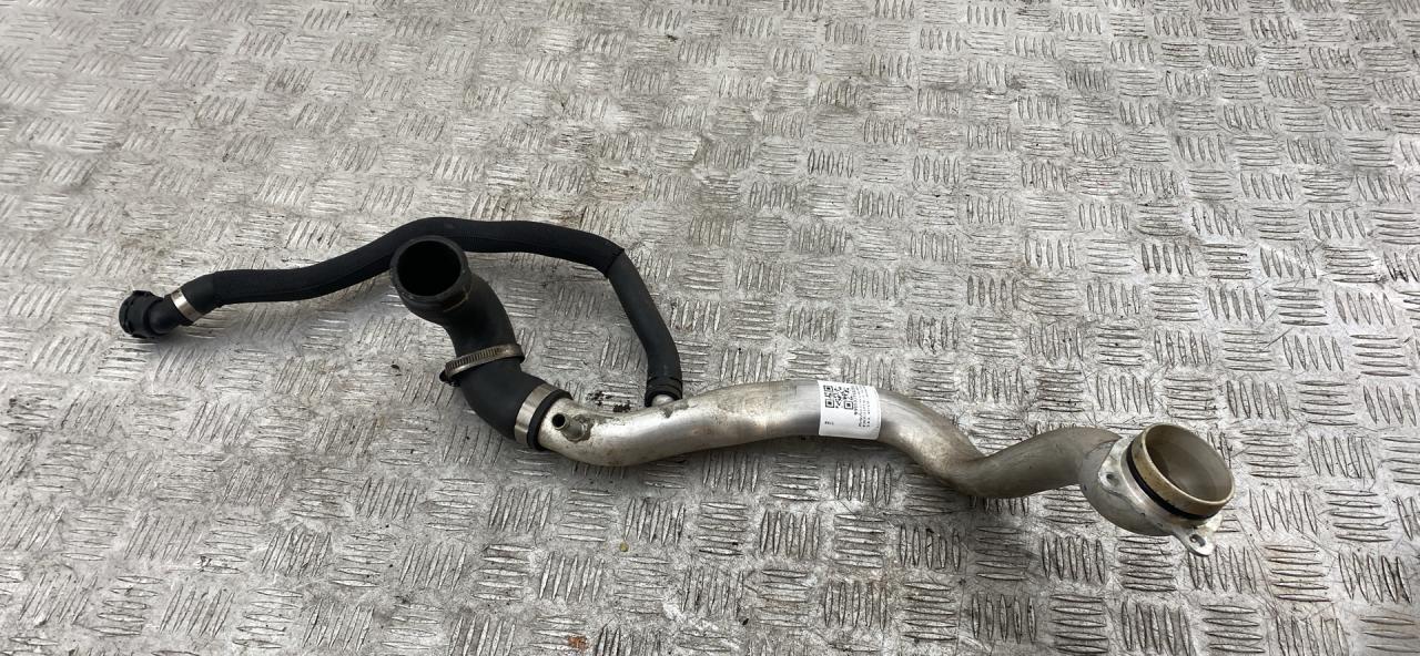 патрубок радиатора BMW 3 GT F34 2016, 3.0 л., N55 B30 A, бензин, АКПП, белый, хетчбэк 5 дв., полный привод, 11537649300, 7649300 - фото №1