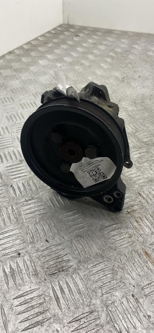 насос гидроусилителя руля Land Rover Range Rover 3 поколение 2003, 2.9 л., M 57 D 30, дизель, АКПП - фото №1