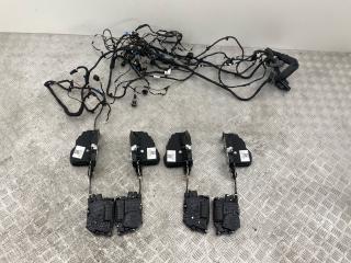 замок двери передней левой BMW 5 серия F07/F10/F11 [рестайлинг] F10 2013, 4.4 л., N63 B44 A, бензин, АКПП, черный black-sapphire metallic, седан, полный привод, 51217185692, 51217185689, 51227154515, 51227154516, 7154515, 7154516