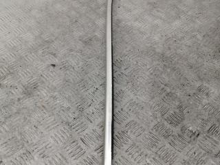 молдинг двери задней правой BMW 5 серия F07/F10/F11 [рестайлинг] F10 2013, 4.4 л., N63 B44 A, бензин, АКПП, черный black-sapphire metallic, седан, полный привод, 51337182276