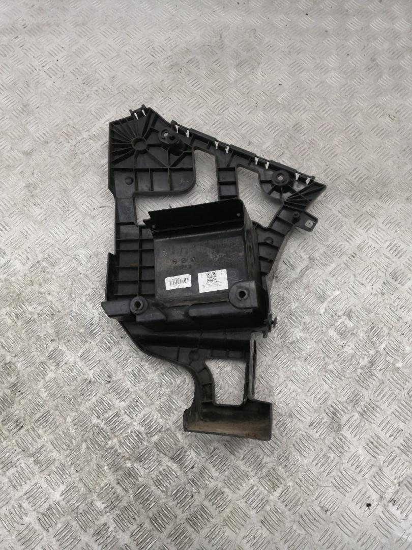 Крепление бампера заднего BMW X5 F15 2015, 4.0 л., дизель, АКПП, black sapphire metallic (475), внедорожник 5 дв., полный привод, правый руль, 51127294721, 7294721 - фото №1