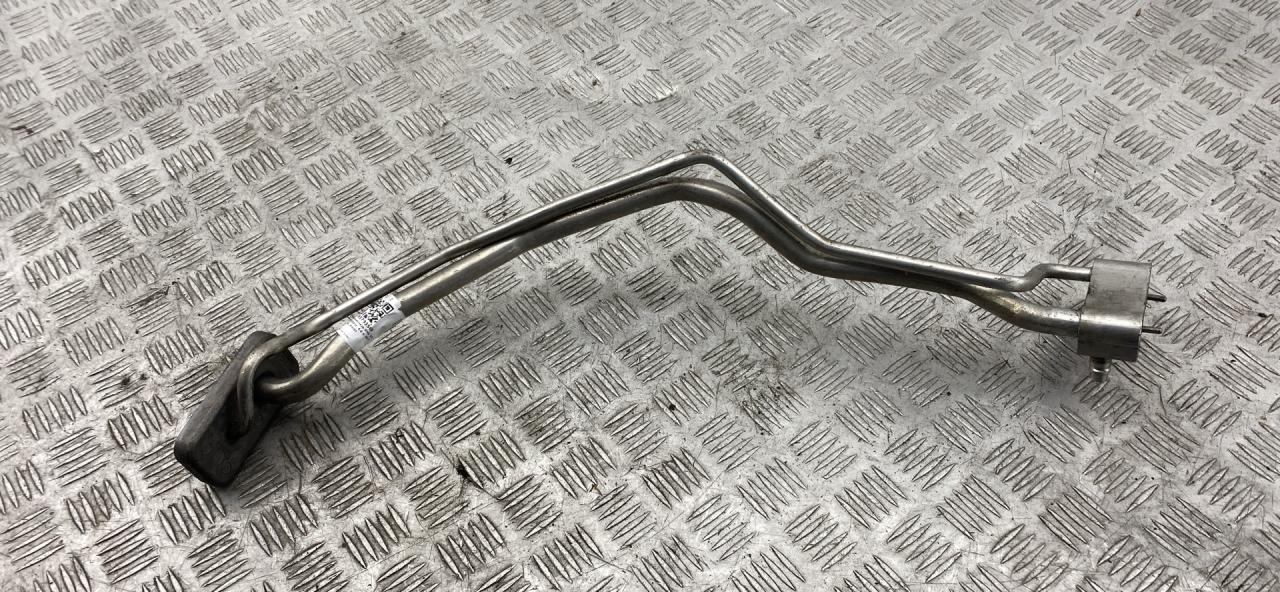 трубка кондиционера BMW X5 F15 2015, 4.0 л., дизель, АКПП, black sapphire metallic (475), внедорожник 5 дв., полный привод, правый руль, 64539271894, 9271894 - фото №1