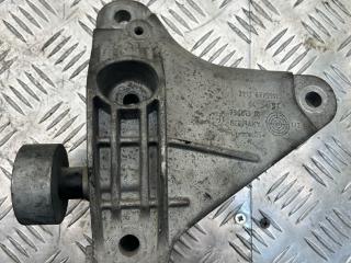 кронштейн двигателя BMW 5 серия F07/F10/F11 2009, 3.0 л., N52 B30 AF, бензин, 22116775914, 6775914