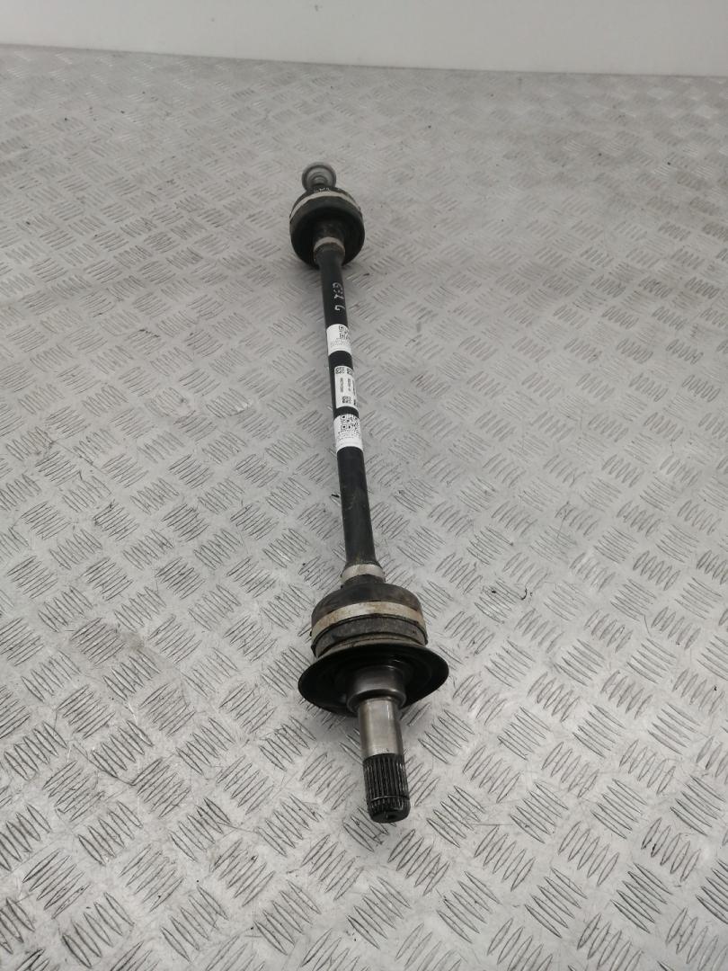 полуось задняя (приводной вал, ШРУС) BMW 6 серия G32 2019, 2.0 л., B47 D20 B, дизель, АКПП, хетчбэк 5 дв., 33208692263, 8692263 - фото №1