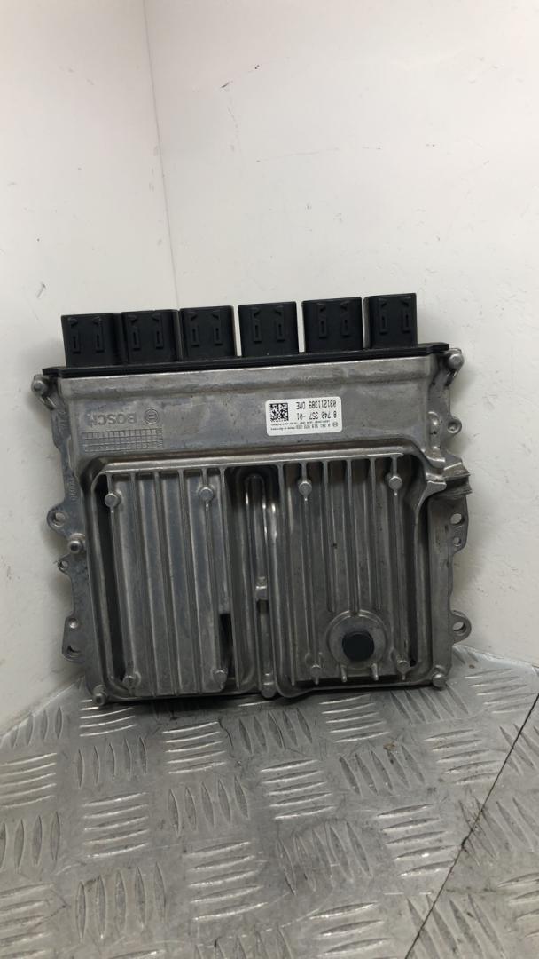 блок управления двигателем BMW 5 серия G30/G31 G30 2019, 3.0 л., B58 B30 A, бензин, АКПП, bluestone metallic (c2y), седан, полный привод, правый руль, 8740357 - фото №1
