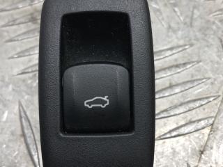 кнопка открытия багажника BMW 5 серия G30/G31 G30 2019, 3.0 л., B58 B30 A, бензин, АКПП, bluestone metallic (c2y), седан, полный привод, правый руль, 61319327029, 9327029