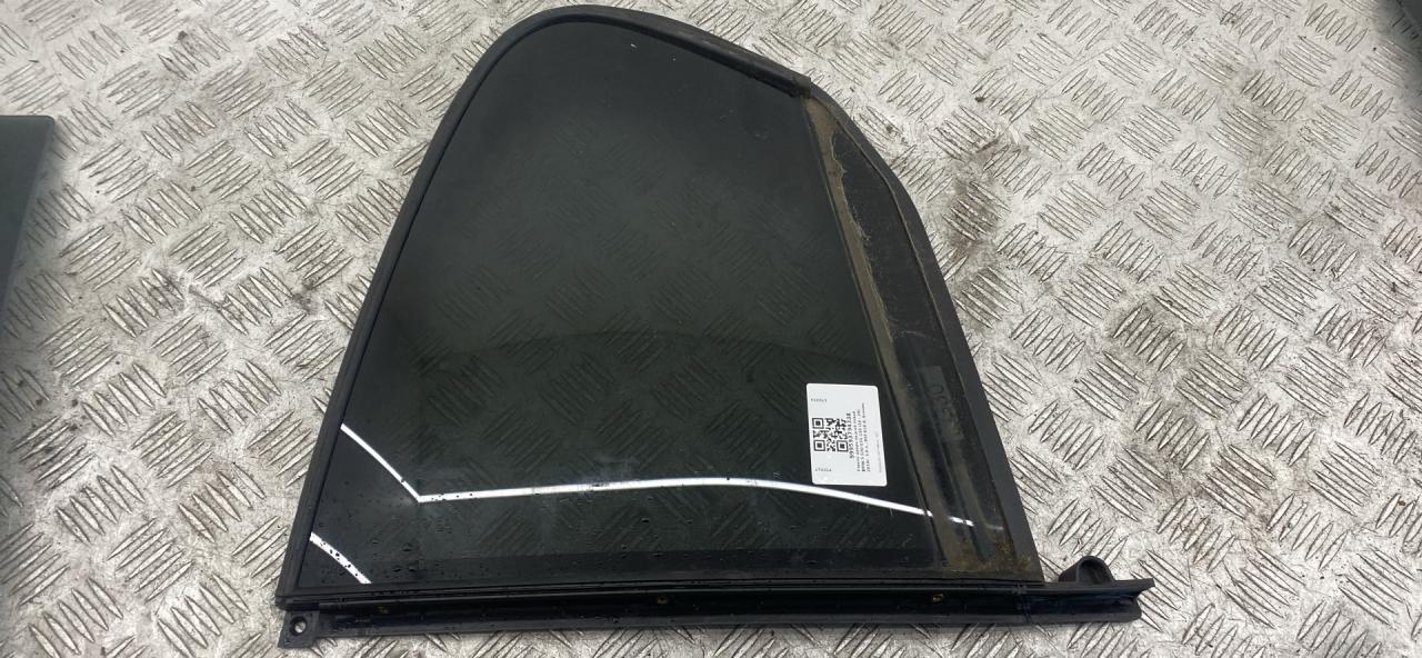 стекло двери задней левой BMW 5 серия G30/G31 G30 2019, 3.0 л., B58 B30 A, бензин, АКПП, bluestone metallic (c2y), седан, полный привод, правый руль - фото №1