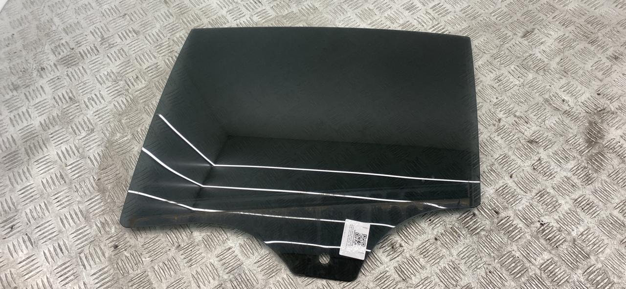 стекло двери задней левой BMW 5 серия G30/G31 G30 2019, 3.0 л., B58 B30 A, бензин, АКПП, bluestone metallic (c2y), седан, полный привод, правый руль - фото №1