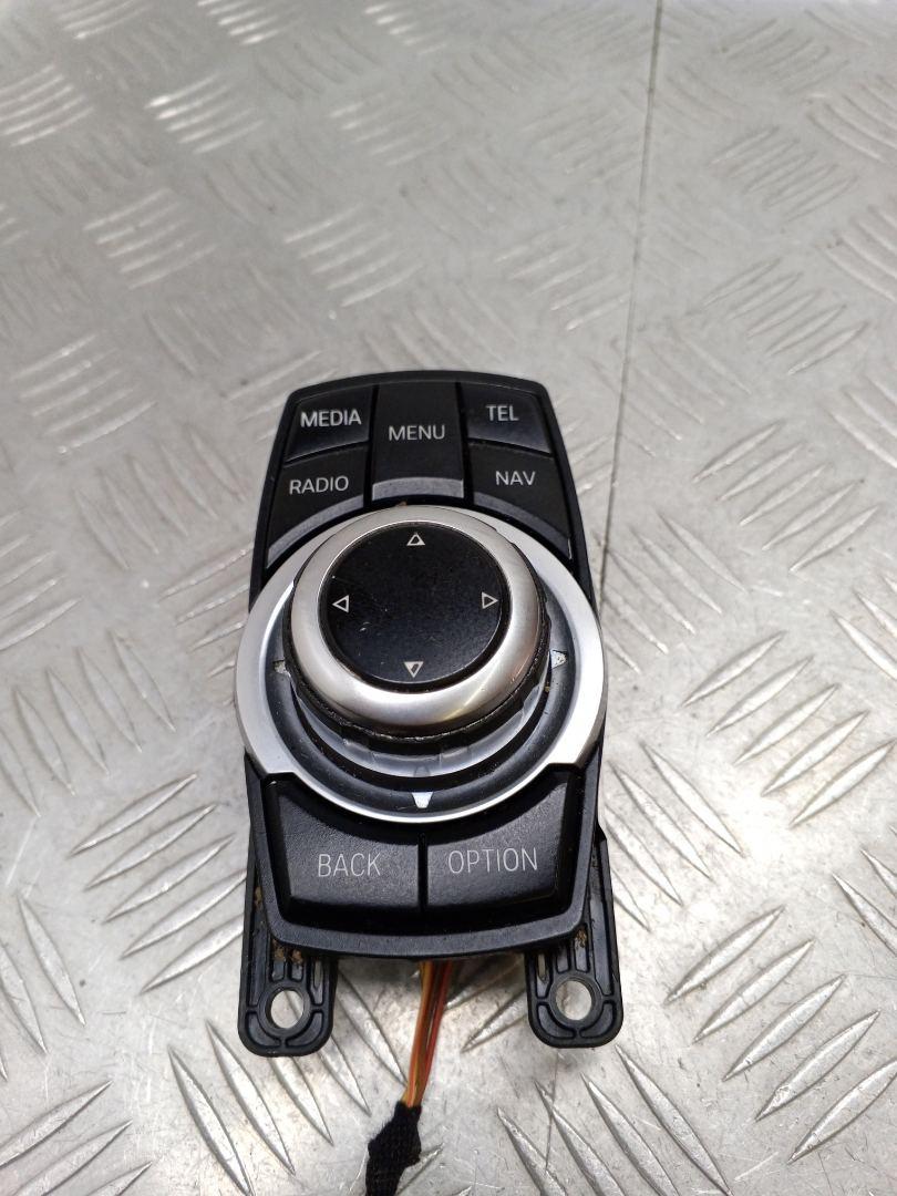 джойстик управления мультимедиа BMW 5 серия F07/F10/F11 2012, 2.0 л., N47 D20 C, дизель, АКПП, alpinweiß iii (300), хетчбэк 5 дв., задний привод, правый руль, 9286699, 65829286699 - фото №1