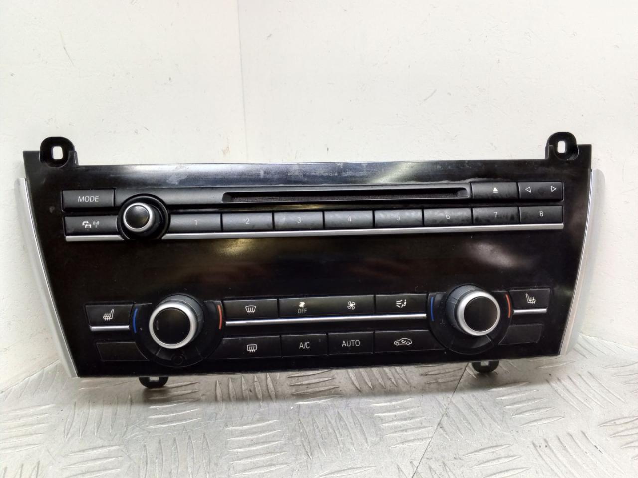 блок управления печки / климат-контроля BMW 5 серия F07/F10/F11 2012, 2.0 л., N47 D20 C, дизель, АКПП, alpinweiß iii (300), хетчбэк 5 дв., задний привод, правый руль, 61319328418, 9299065 - фото №1