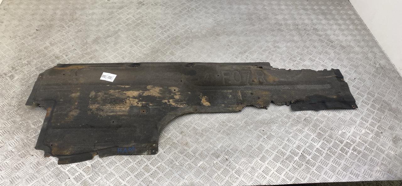 защита днища BMW 5 серия F07/F10/F11 2012, 2.0 л., N47 D20 C, дизель, АКПП, alpinweiß iii (300), хетчбэк 5 дв., задний привод, правый руль, 51757193498 - фото №1