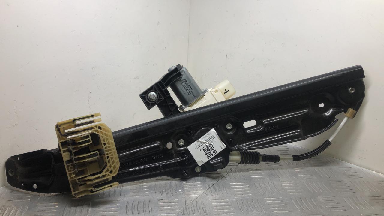 стеклоподъемник электрический задний левый BMW 5 серия F07/F10/F11 2012, 2.0 л., N47 D20 C, дизель, АКПП, sophistogra brillanteffekt(b90), седан, задний привод, правый руль, 7208017, 7182121, 7182613, 7208019 - фото №1