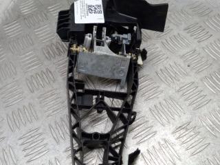 скелет ручки двери передней правой BMW X5 F15 2017, 4.0 л., дизель, АКПП, black sapphire metallic (475), внедорожник 5 дв., полный привод, 7304804, 51217304804