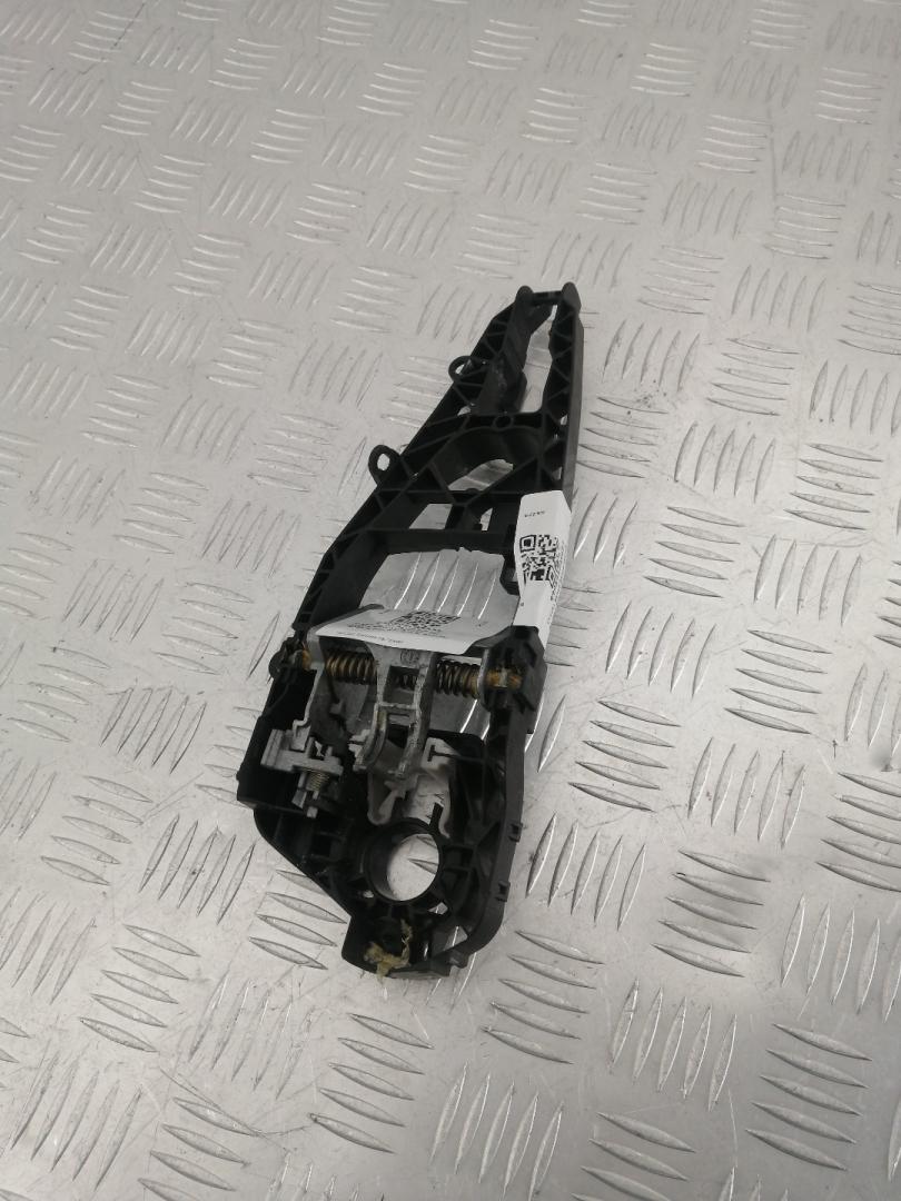 скелет ручки двери задней правой BMW X5 F15 2015, 4.0 л., дизель, АКПП, black sapphire metallic (475), внедорожник 5 дв., полный привод, правый руль, 7401212, 51217401212 - фото №1