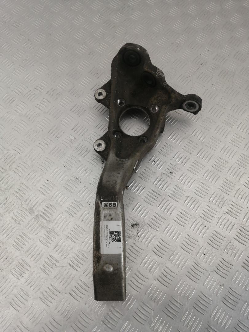 кулак поворотный правый BMW X5 F15 2017, 4.0 л., дизель, АКПП, black sapphire metallic (475), внедорожник 5 дв., полный привод, 31216869870 - фото №1