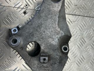 кронштейн двигателя BMW 3 серия E90/E91 [рестайлинг] 2010, 2.0 л., N47 D20 C, дизель, АКПП, 6775041, 2211677504101