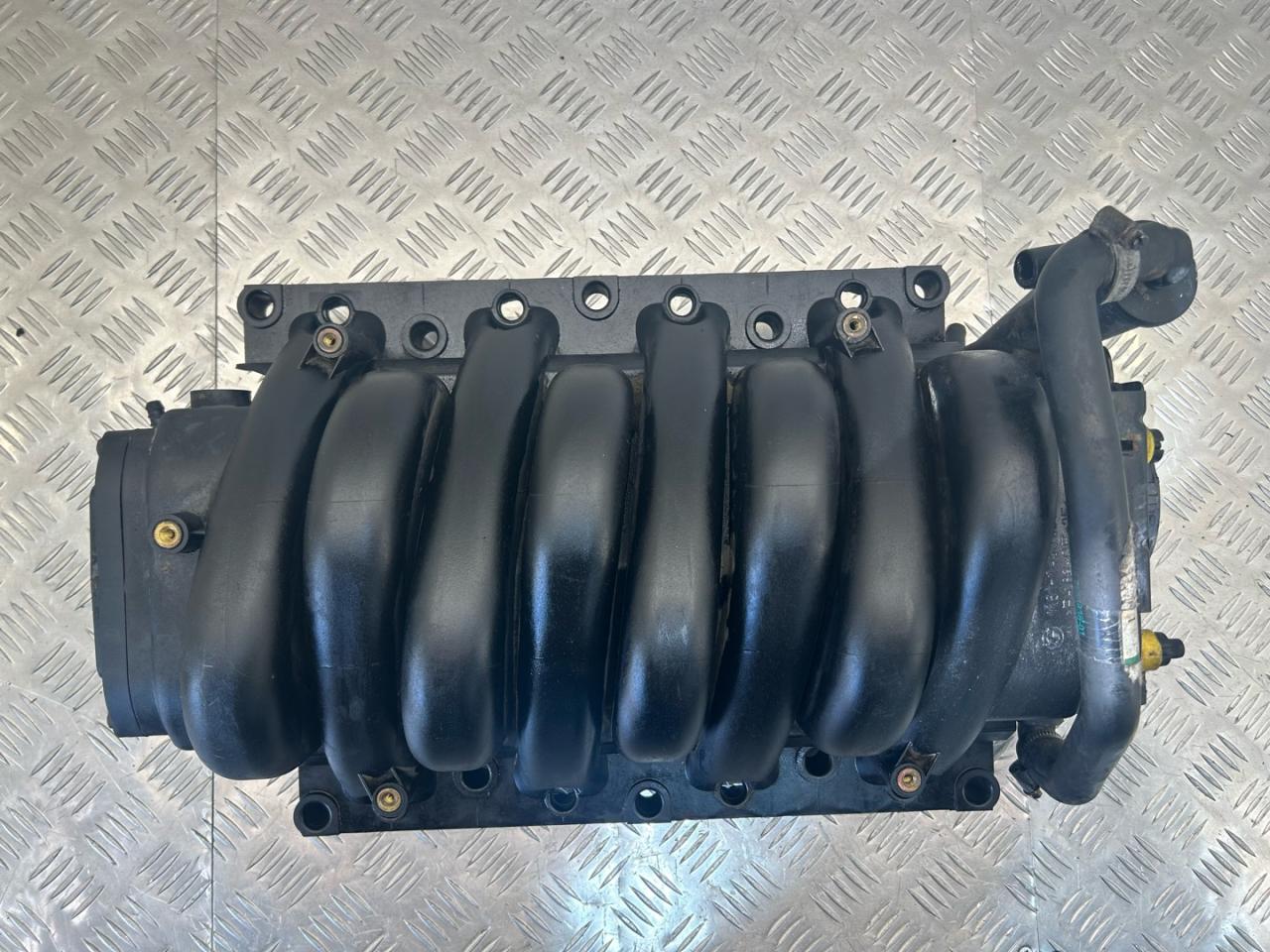 коллектор впускной Land Rover Range Rover 3 поколение 2003, 4.4 л., M62 B44, бензин, АКПП - фото №1