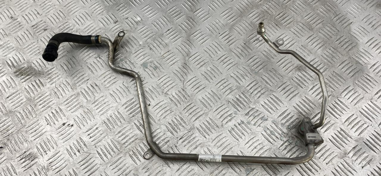 трубка охлаждающей жидкости BMW X5 F15 2017, 4.0 л., дизель, АКПП, black sapphire metallic (475), внедорожник 5 дв., полный привод, 8799955 - фото №1