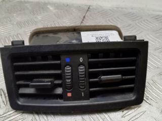 дефлектор обдува салона BMW 5 серия E60/E61 2004, 2.2 л., M54 B22 (226S1), бензин, АКПП, titansilber metallic (354), седан, 6932023, 64226932023, 64226932024, 6932024